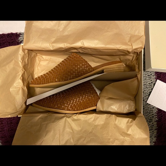 Shoes - Picture 3 of 3